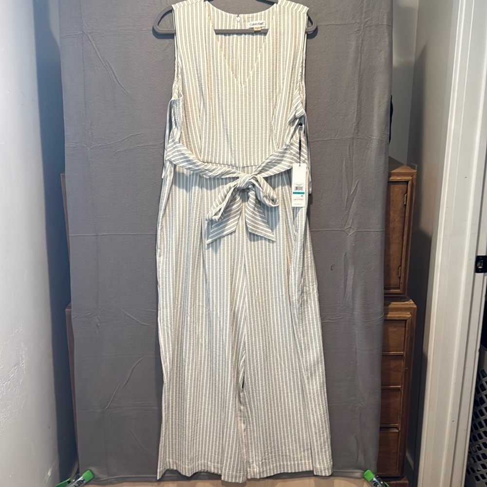 CALVIN KLEIN WHITE BLACK STRIPES V-NECK JUMPSUIT